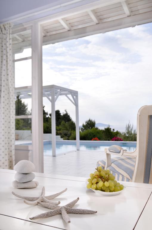 Anemolia Villas With Private Pools Near The Most Beautiful Beaches Of Alonissos Isomata 外观 照片