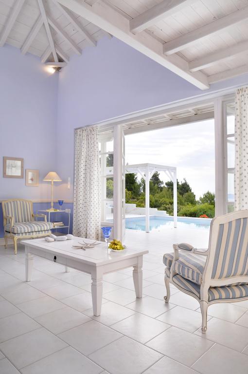 Anemolia Villas With Private Pools Near The Most Beautiful Beaches Of Alonissos Isomata 外观 照片