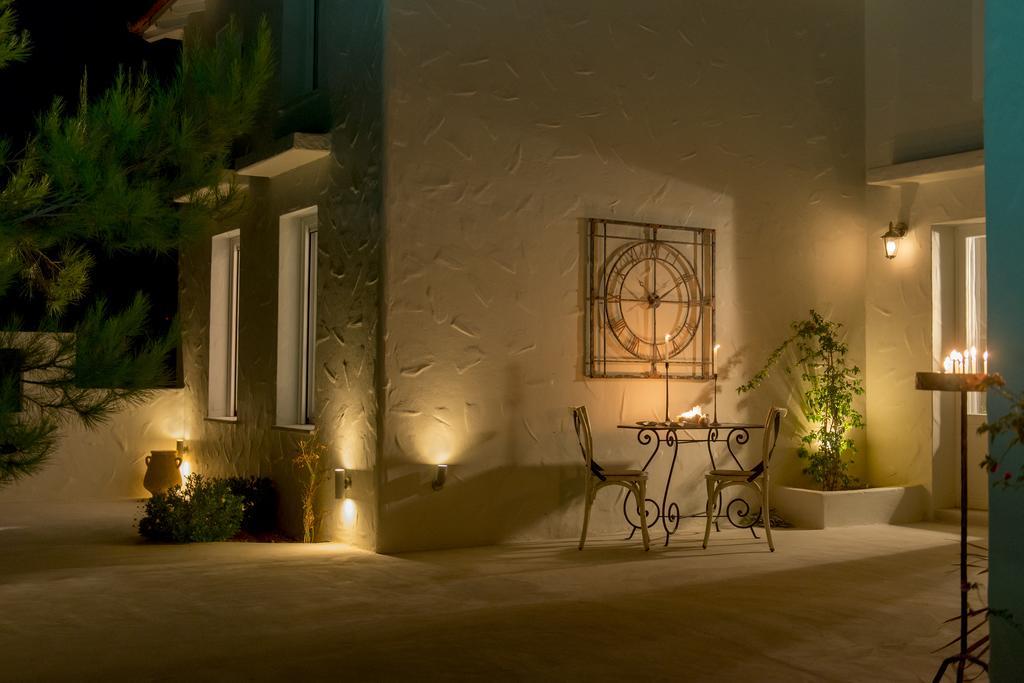 Anemolia Villas With Private Pools Near The Most Beautiful Beaches Of Alonissos Isomata 外观 照片